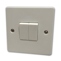 White Plastic 2 Gang 2 Way 10 Amp Light Switch