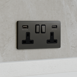 USB 2 Gang 13 Amp DP Plug Socket Black Nickel Screwless